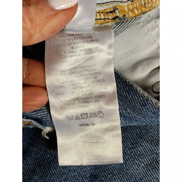 We the Free Women's Distressed Jeans BOHO Y2K Streetwear Trendy Frayed SZ 32 - Picture 9 of 14